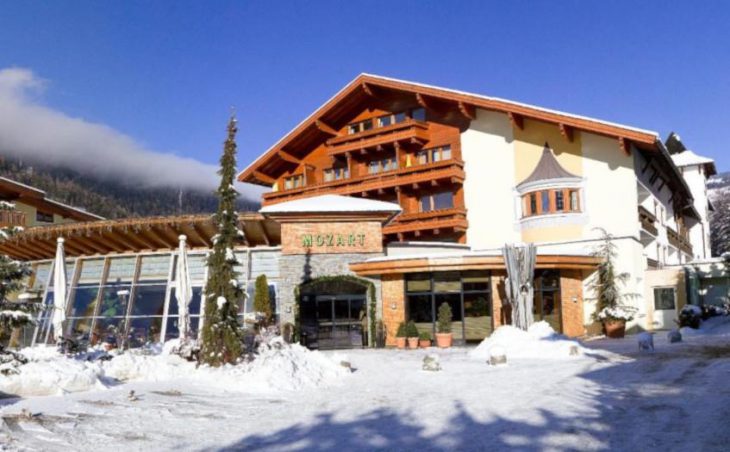 Hotel Mozart Vital Ried  im  Oberinntal  Austria Ski Line